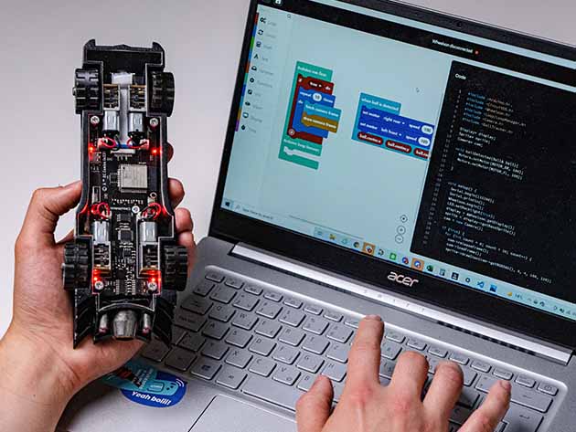 CircuitMess Batmobile™ DIY AI-Powered Smart Robot Car