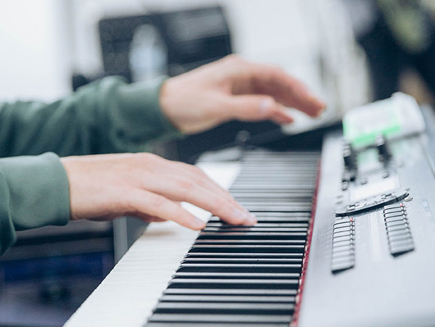 Pianoforall: The New Way To Learn Piano & Keyboard