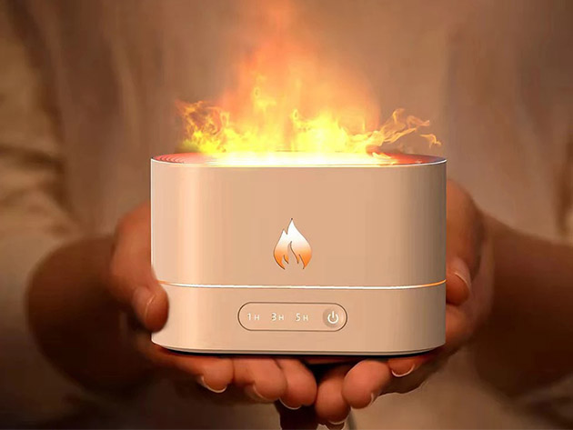 Aromatherapy Diffuser with Simulated Flame