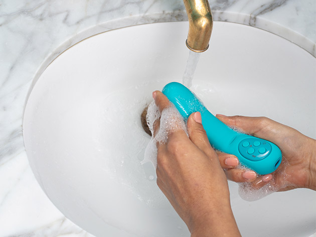 POCO: Smart Bendable Bullet Vibrator