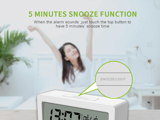 BALDR Compact Digital Alarm Clock with Ultra HD LCD Screen (White)