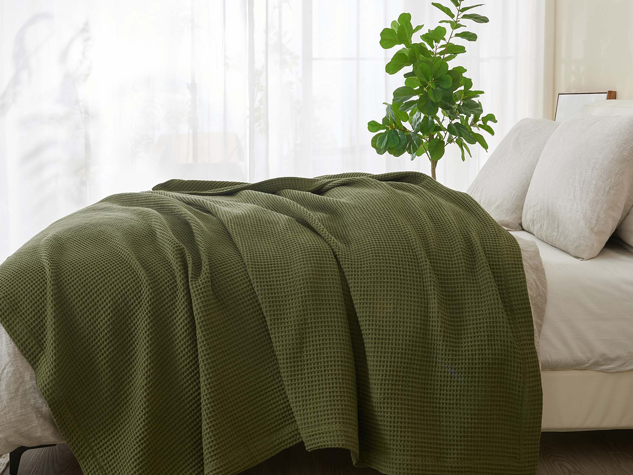 Vintage Cotton Waffle Blanket (King/Olive)