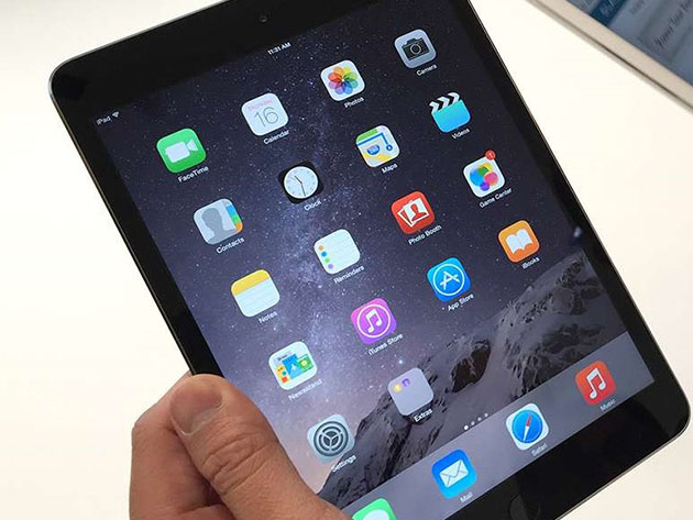 Apple iPad mini 3, 64GB - Silver (Refurbished: Wi-Fi + 4G Unlocked)