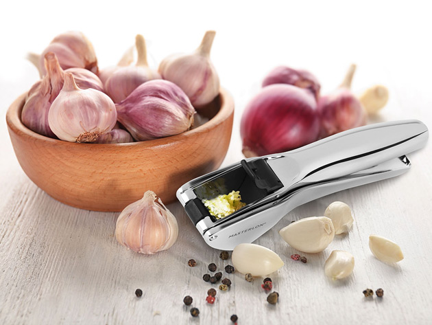 MasterPan Zinc Alloy Garlic Press with Easy Flip Lever