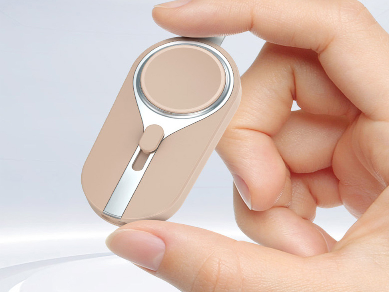 iCharge Nano 2000mAh Keychain USB-C Power Bank & Apple Watch Charger (Creamy Beige)