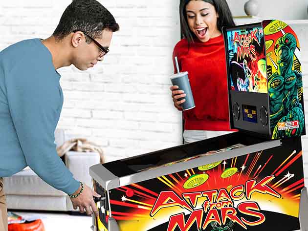 Williams Attack from Mars™ Pinball