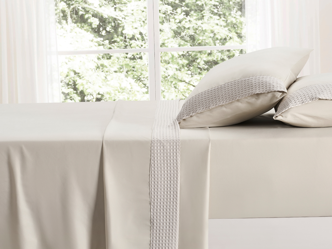4-Piece Bamboo Blend Waffle Hem Sheet Set (Taupe/Queen)