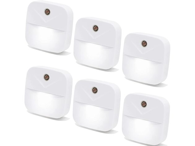 Motion Sensor Plug-in Lights (6-Pack)