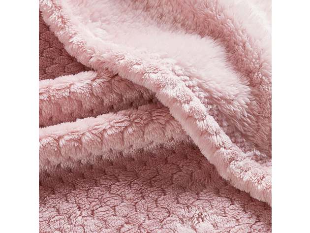 Classic Textured Fleece Blanket Blush King