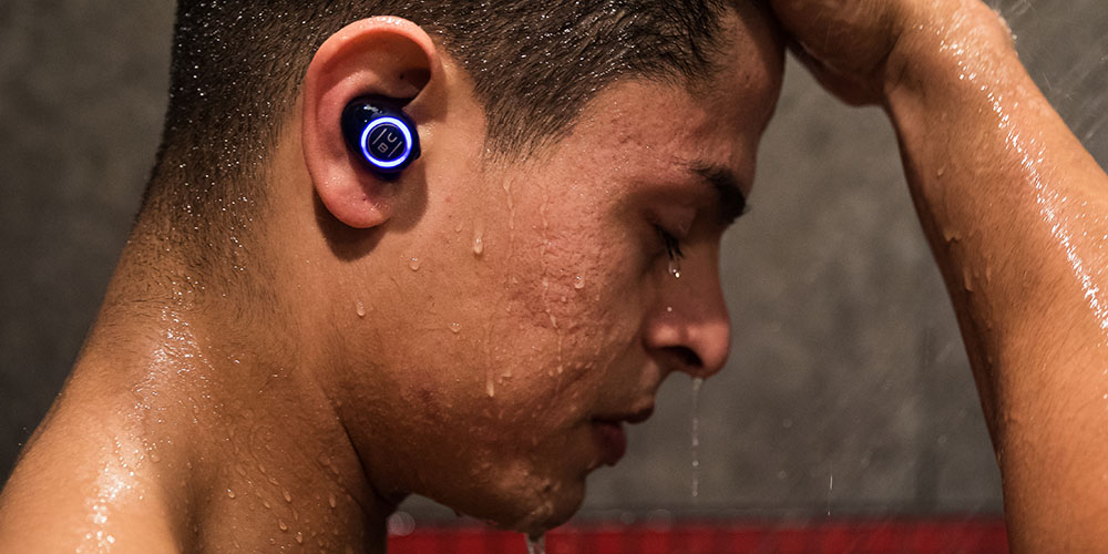 HUB: Hi-Fi Wireless Noise Cancelling Earbuds