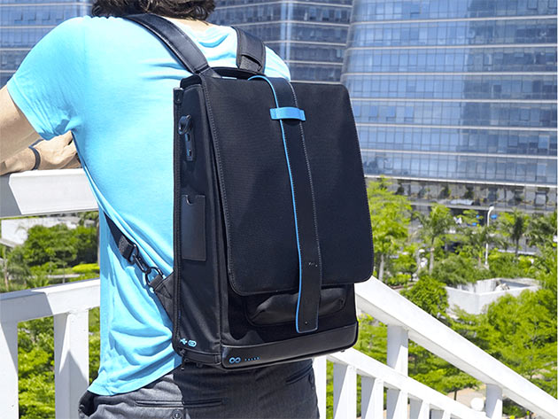 Moovy Bag: Vegan Leather Backpack with Portable Power Station 