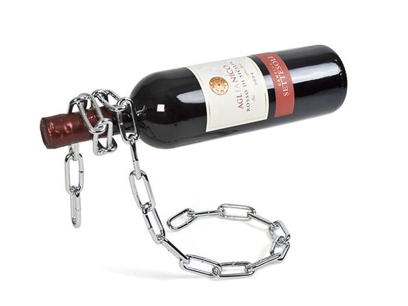 Magic Chain and Rope Wine Bottle Stands