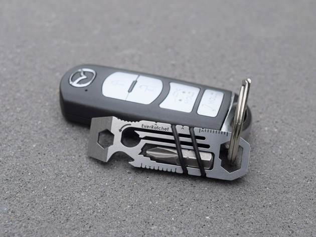 EverRatchet Ratcheting Keychain Multi-Tool (Titanium)