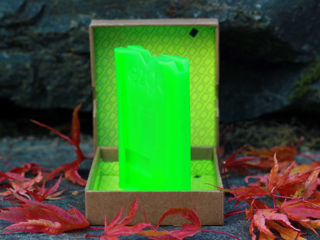 Add Simplicity & Comfort To Your Back Pocket w/The EZGO Wallet (Glow In The Dark)