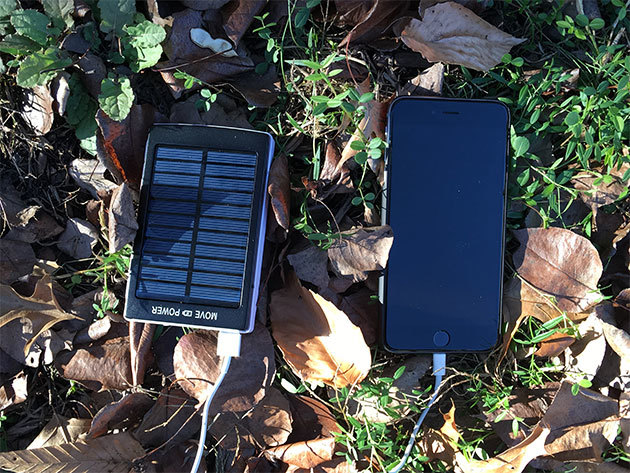 Solar 30000mAh Battery Pack with Flashlight