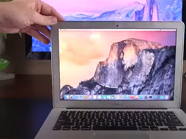 Apple MacBook Air 11