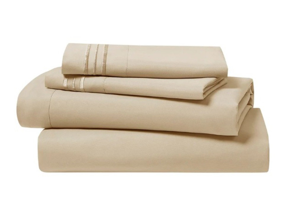 The Luxe 4-Piece Microfiber Bed Sheet Set (Camel/King)