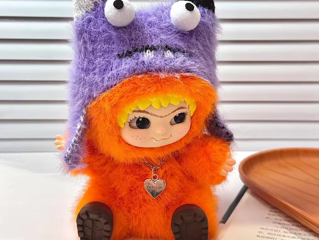 Wakuku Adorable Collectible Figure