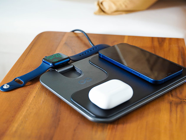 Moovy 3-in-1 Wireless Fast Charging Pad