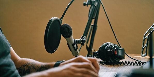 Podcasting Crash Course: Start a Podcast in Less Than 5 Minutes - Product Image