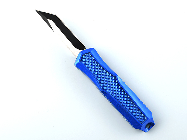 Relik AT Knife (Blue)