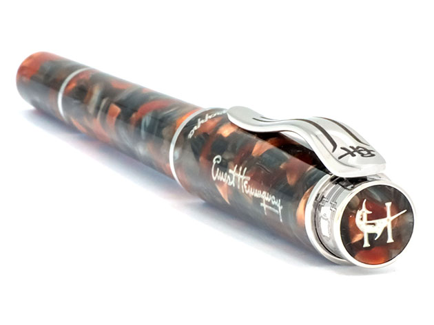 Montegrappa Icons Hemingway Novel Rollerball ISICHRIA (Amber Grey/SIlver)