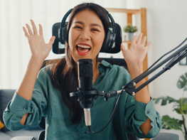 Learn to Become a Successful Voice Over Artist