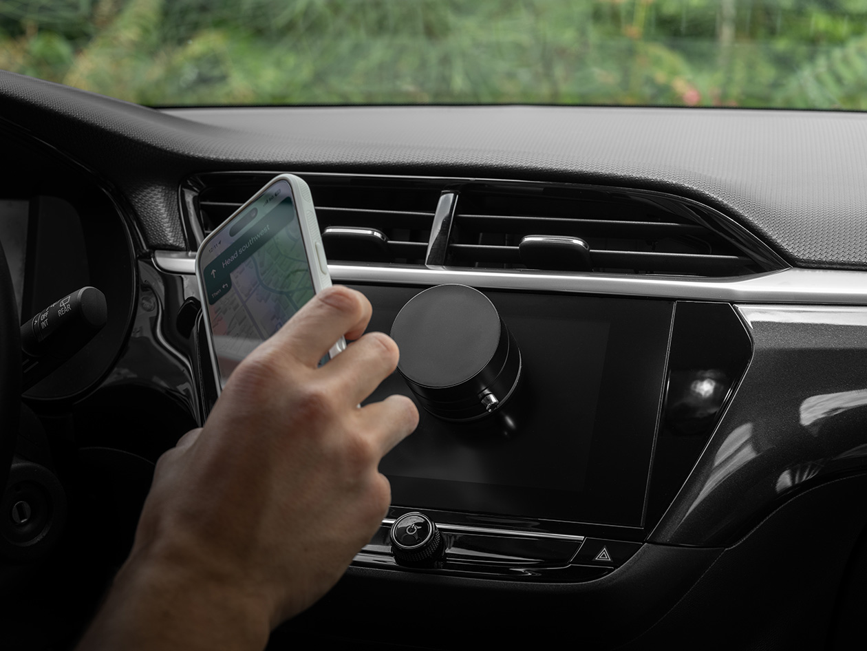 HyperMount Vacuum Car Mount