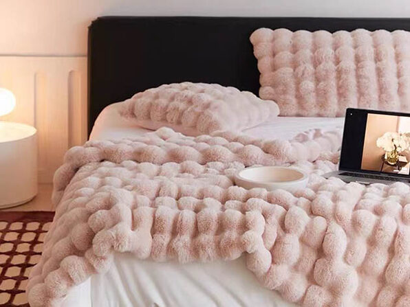 Pink fluffy best sale throw blanket