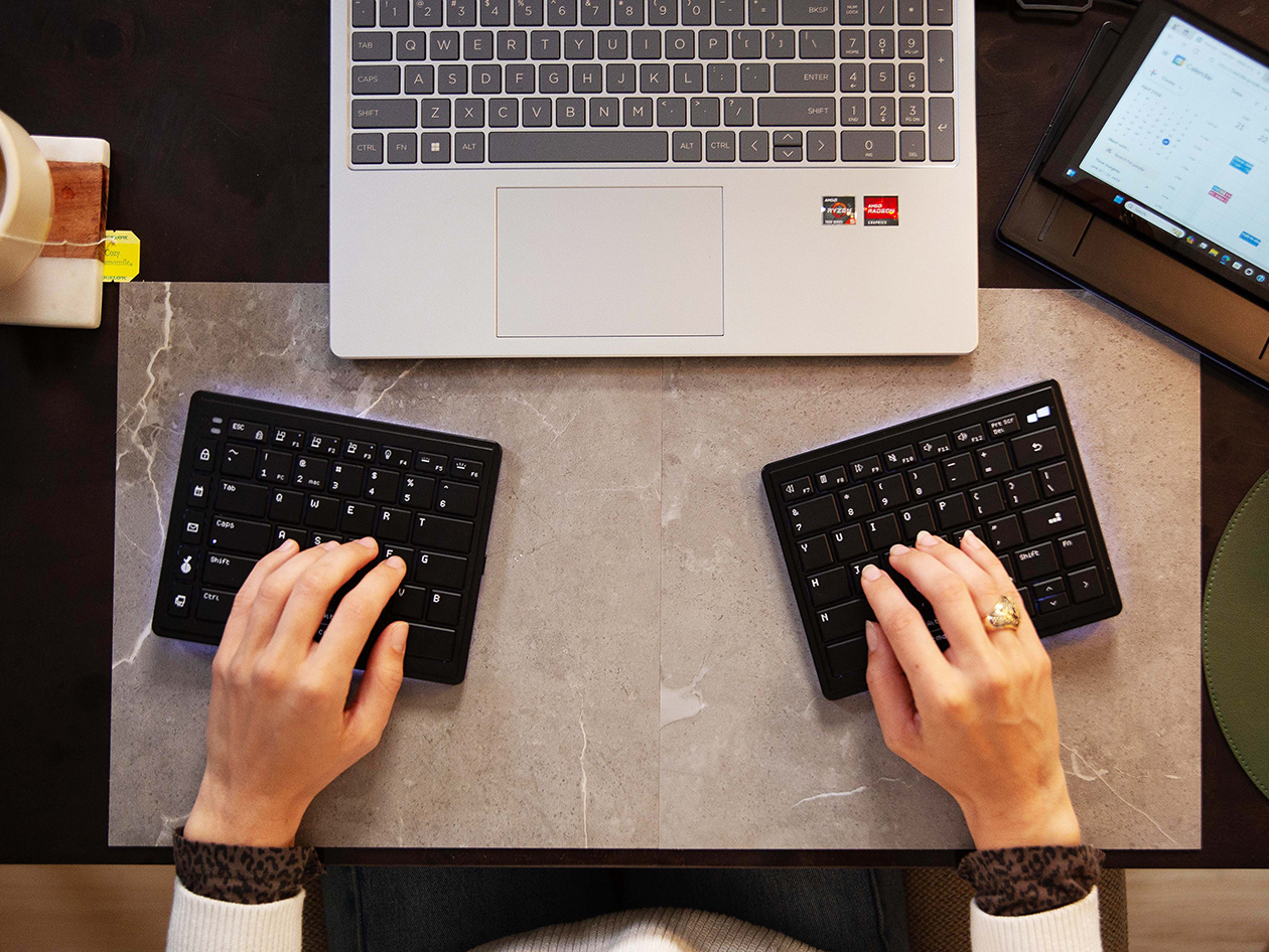 Tetra Ergonomic Split Keyboard with Touchscreen