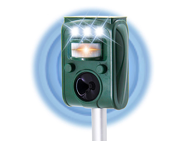 Ultrasonic Pest & Animal Repeller with Motion Sensor