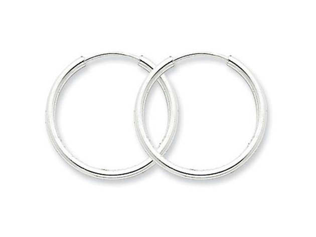 With French Locks & Timeless Design, This Beautiful Piece of Jewelry Can Be Worn with Any Outfit