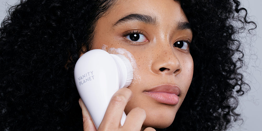 Raedia Facial Cleansing Brush