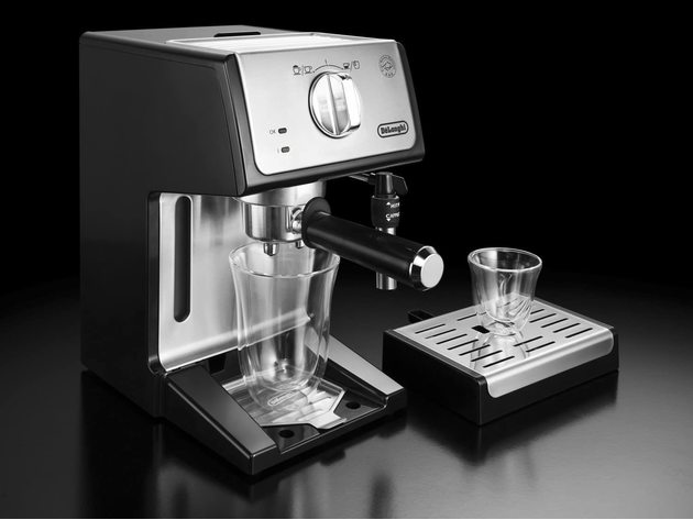 De'Longhi ECP3420 Bar Pump Espresso and Cappuccino Plastic Machine, 15", Black- (Used)