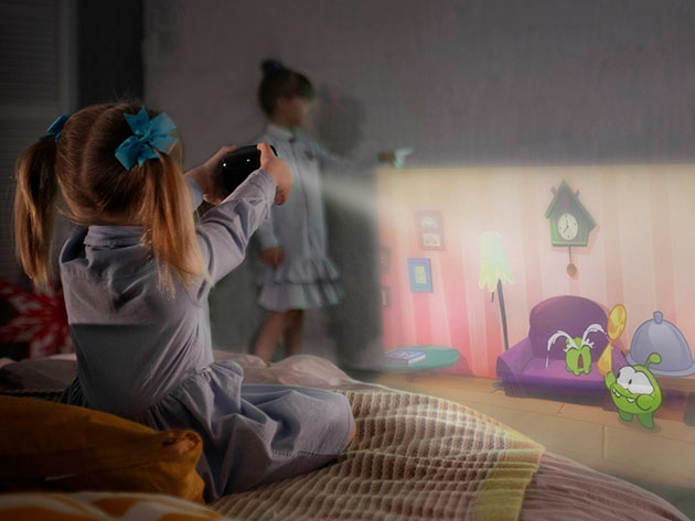 CINEMOOD 360 Bundle: First Interactive Projector with 360 Motion Capability Plus Free Cover