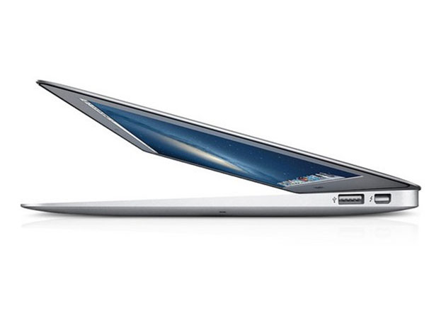 Apple MacBook Air 11.6" Core i5 512GB (Refurbished) + Accessories Bundle
