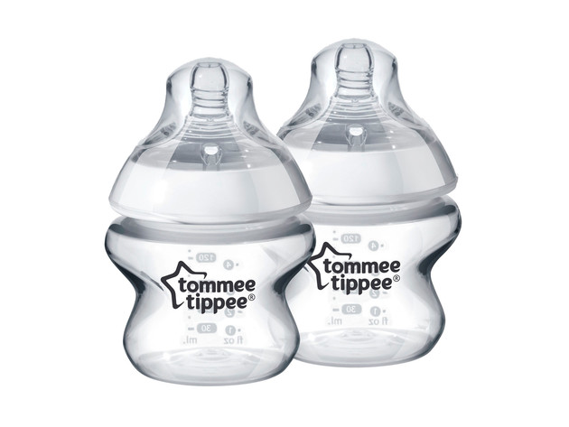 Tommee Tippee Closer to Nature Complete Newborn Feeding Gift Set, A Complete Newborn Starter Set is All You Need for Content and Easy Feeding Times, White