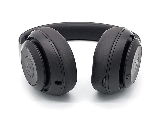 Beats Studio Pro Wireless Noise Cancelling Headphones (Open Box