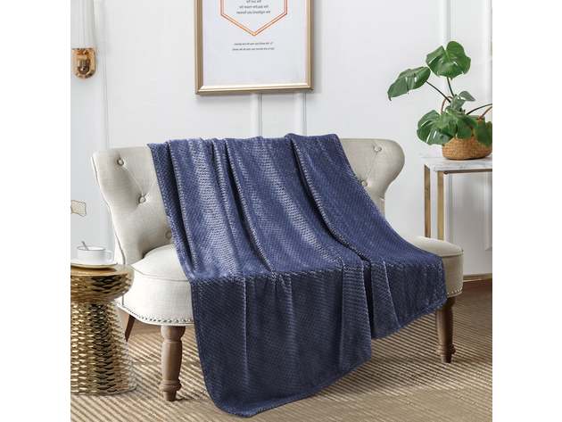 Classic Textured Fleece Throw Midnight