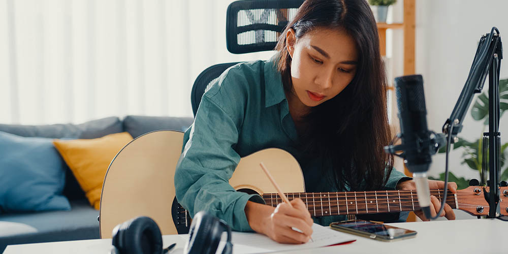 Songwriting for the Curious Guitarist