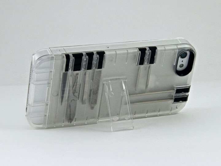 IN1Case: Multi-Tool Utility Case for the iPhone 5/5S