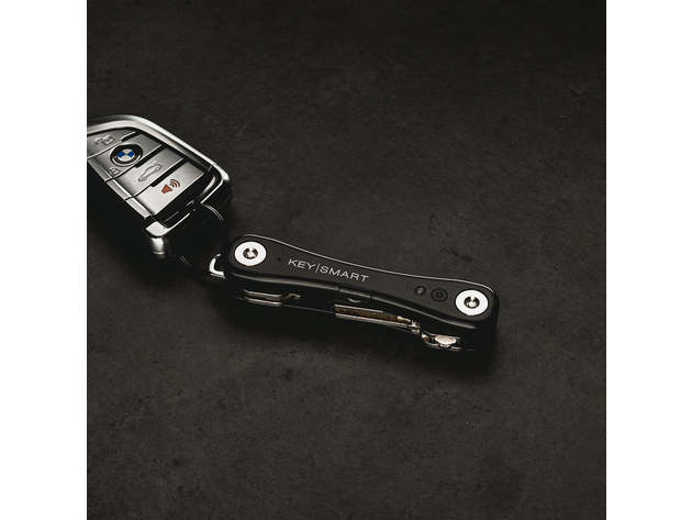 KeySmart Pro With Tile