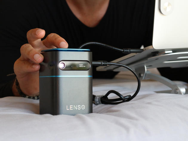 Lenso See USB-C Pocket Projector