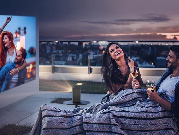 Mini Portable Smart Projector (Battery Included)
