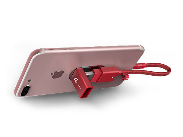 iKlips Wizard Storage Expanding iOS Card Reader (Red)