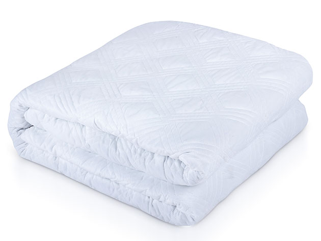 Classic Hush Weighted Blanket (White, Queen/20Lb) | The Mary Sue