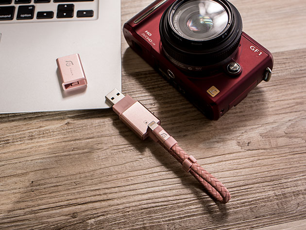 iKlips Wizard Storage Expanding Card Reader (Rose Gold 64GB)