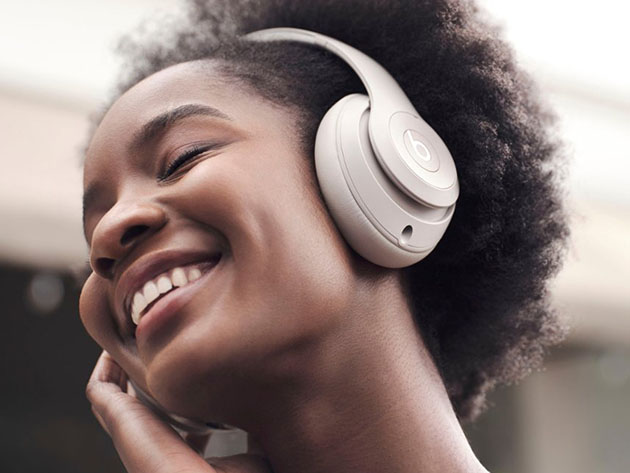 Beats Studio Pro Wireless Noise Cancelling Headphones - Sandstone (New - Open Box)