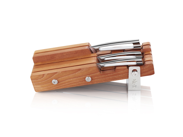 Become An Iron Chef With This Kickass Knife Set Endorsed By Thomas