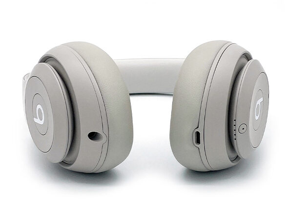 Beats Studio Pro Wireless Noise Cancelling Headphones - Sandstone